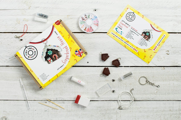 Gingerbread House-Themed Jewellery Craft Kit