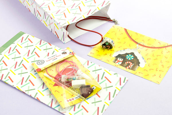 Gingerbread House-Themed Jewellery Mini Kit